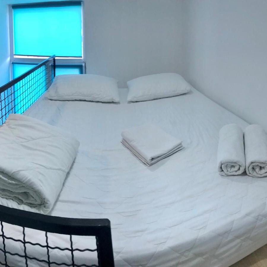 Kulisha 4 Apartments Near The Opera リヴィウ エクステリア 写真